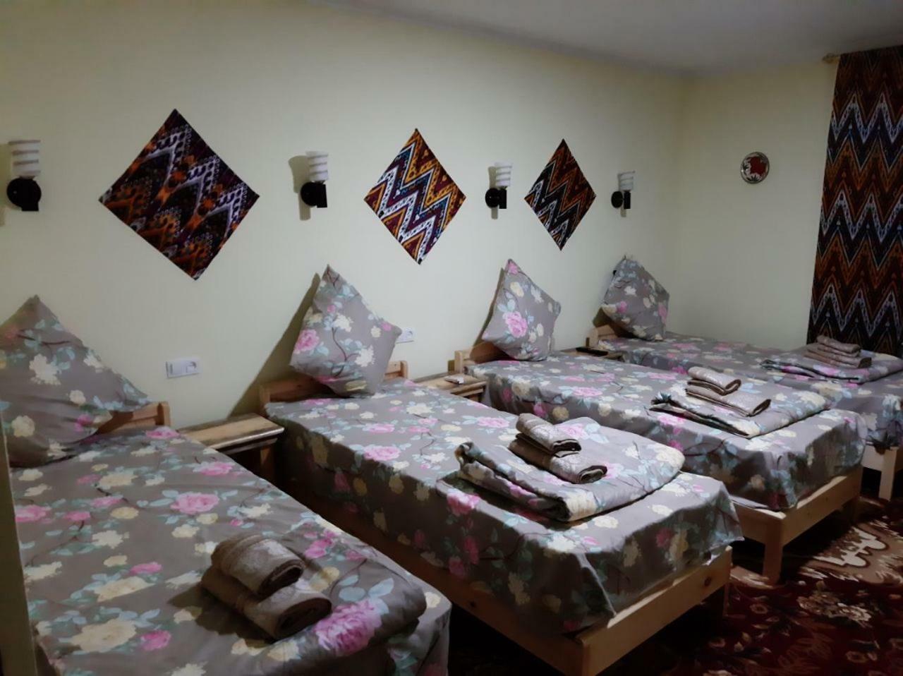 Bed and Breakfast Naqqosh Chiwa Zewnętrze zdjęcie