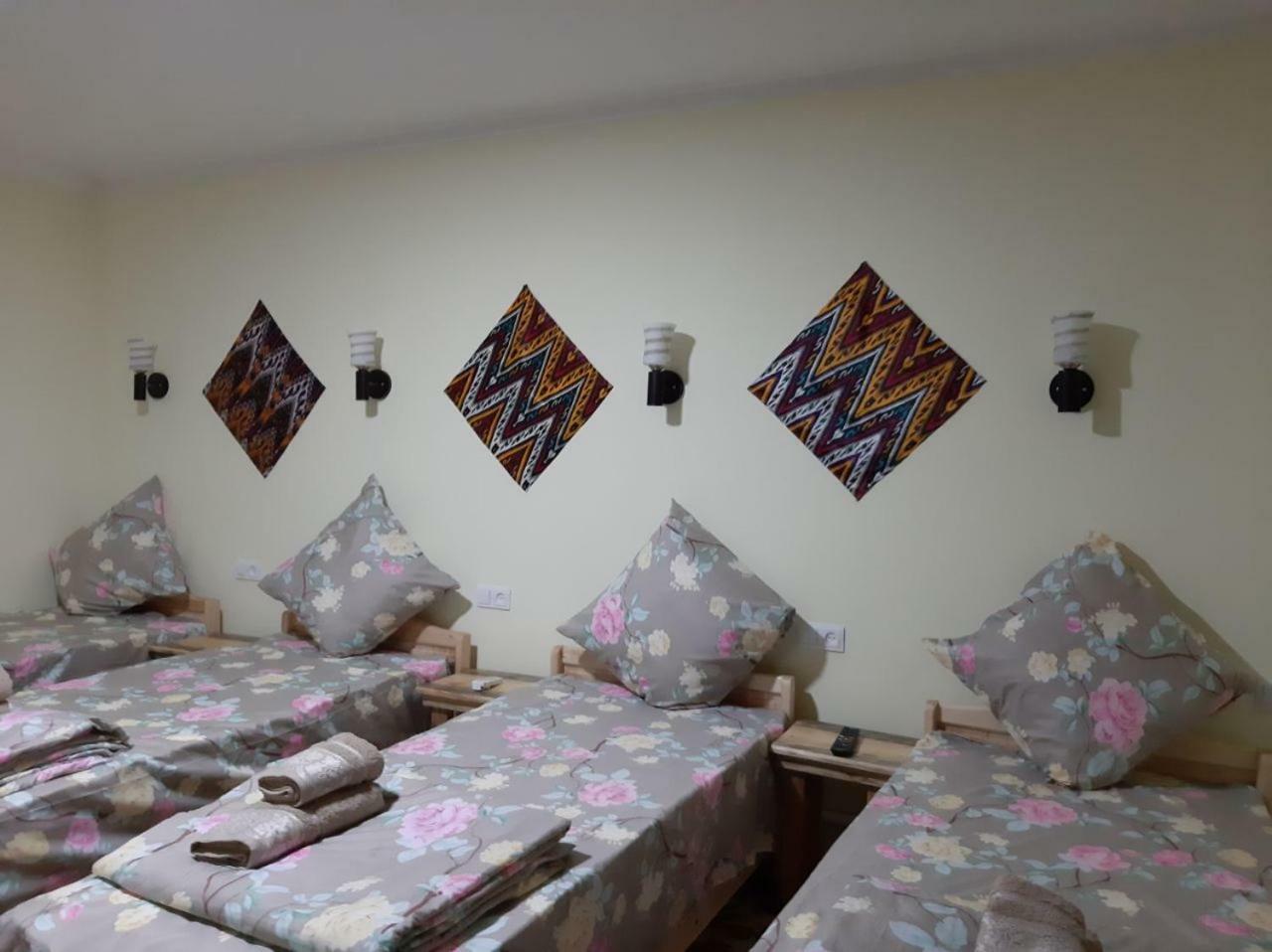 Bed and Breakfast Naqqosh Chiwa Zewnętrze zdjęcie